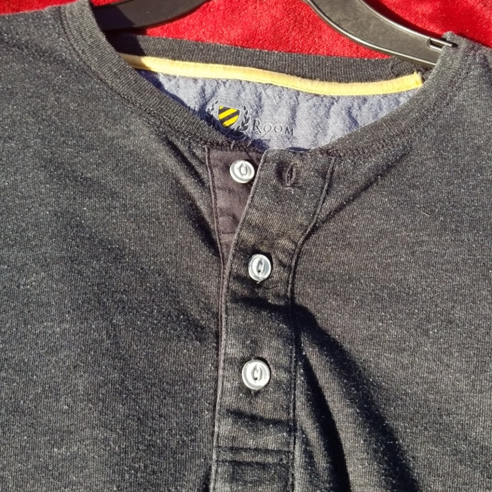Grey sweater - Picture 2 of 3